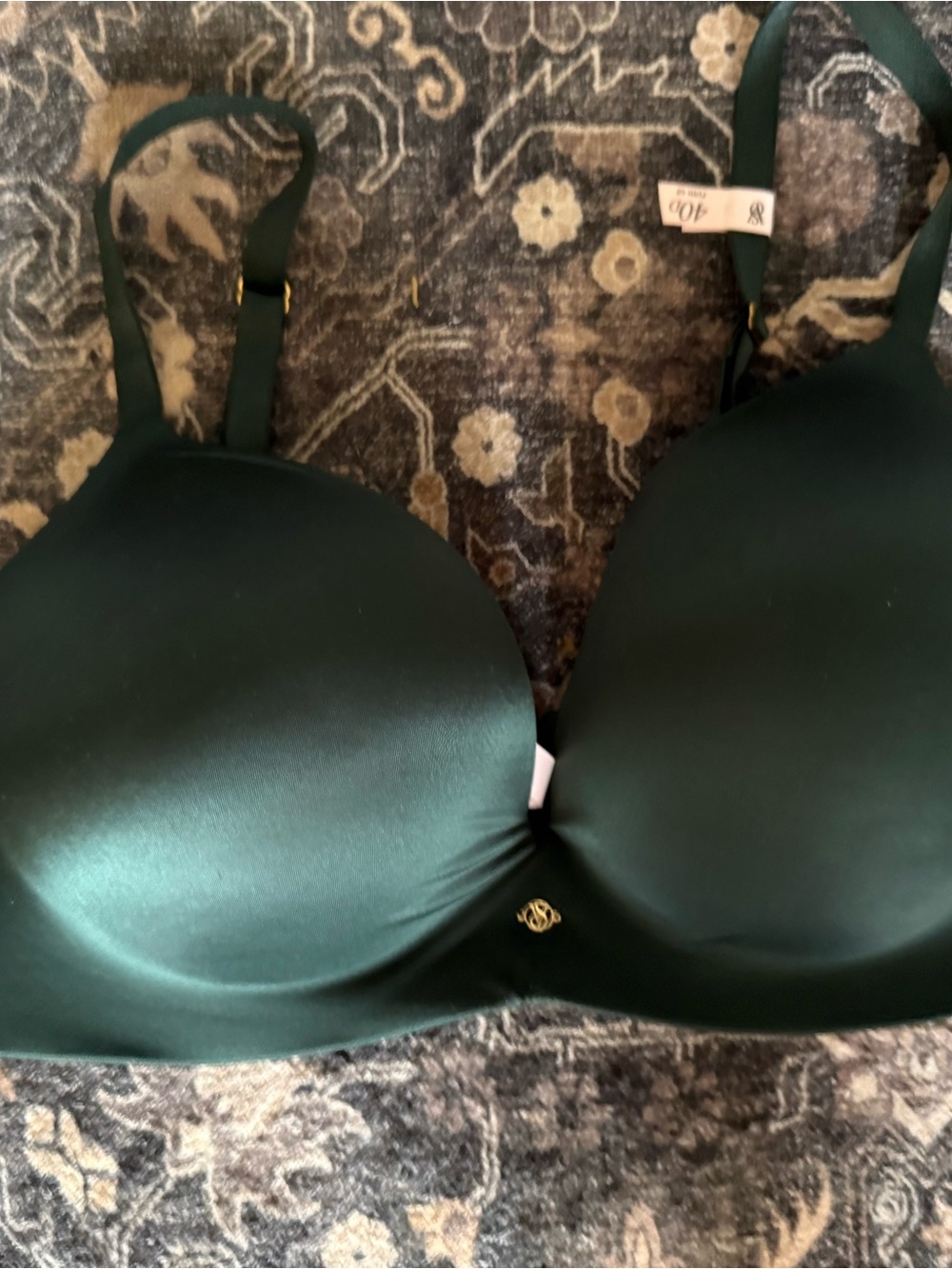 Victoria's Secret Dark Green Padded T-Shirt Bra with Gold Logo Charm